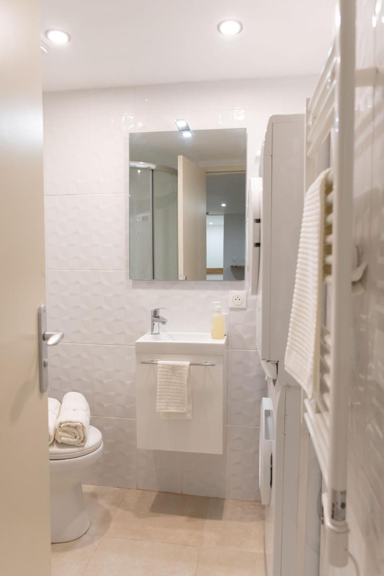 Souplex Saint Bruno Sous-Sol Apartment บอร์โด ภายนอก รูปภาพ